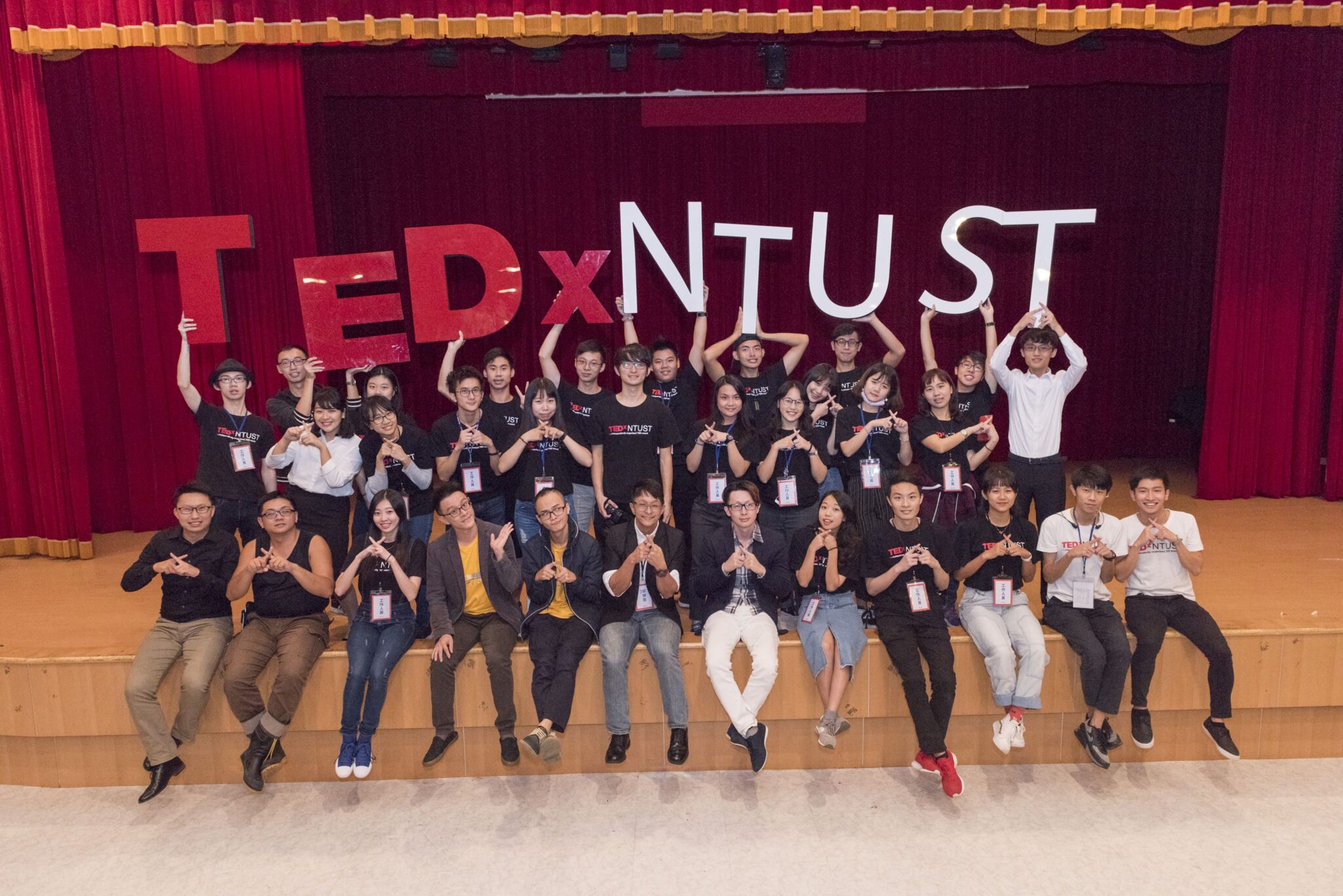 TEDx合照 2048x1367